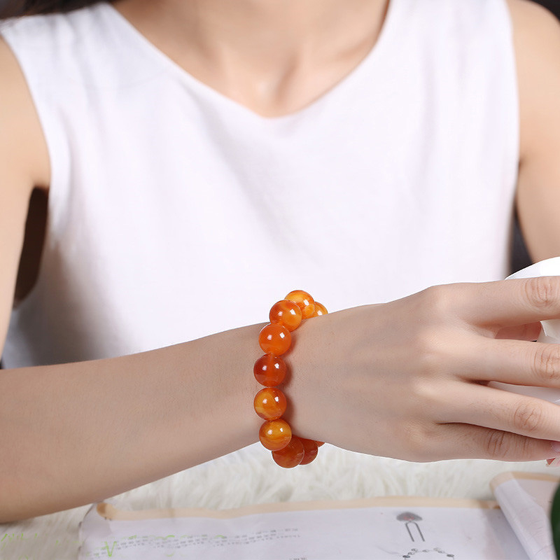 Vientisa tiesioginės transliacijos vištienos aliejaus geltonos spalvos seno bičių vaško gintaro apvalių karoliukų apyrankė, seno bičių vaško antros kartos vaško statinės formos karoliukai, unisex apyrankė