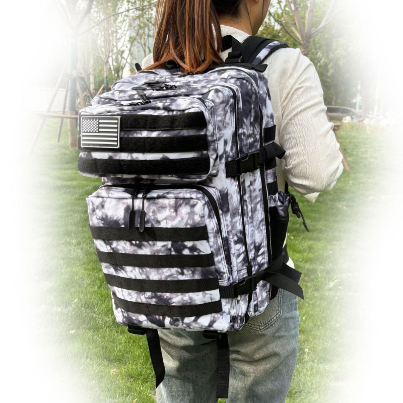 Piiriülene 45L taktikaline seljakott suure mahutavusega välistingimustes kasutamiseks mõeldud spordiseljakott takjakinnitusega kulumiskindel veekindel matkakamuflaažkott