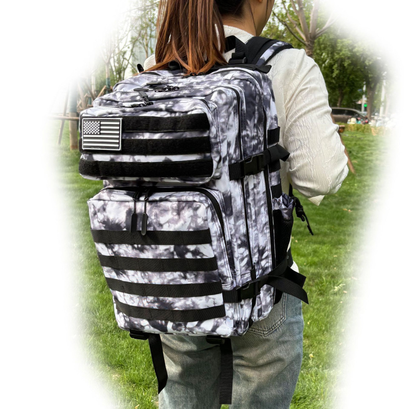 Piiriülene 45L taktikaline seljakott suure mahutavusega välistingimustes kasutamiseks mõeldud spordiseljakott takjakinnitusega kulumiskindel veekindel matkakamuflaažkott