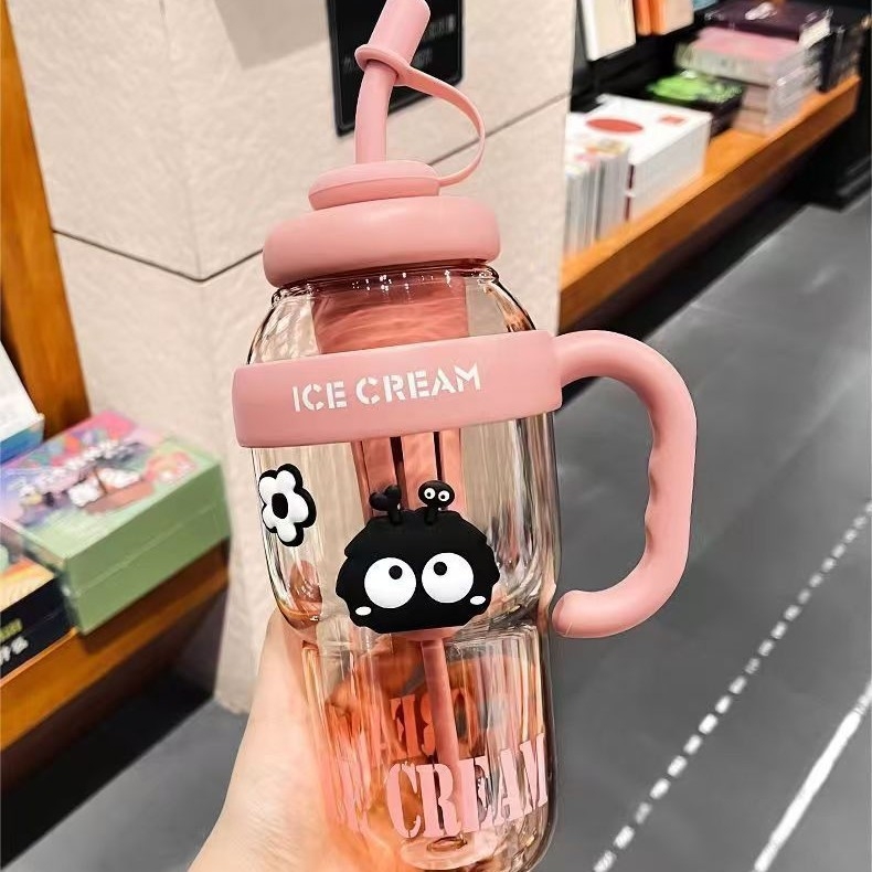 Nagy kapacitású jégpohár, kiváló ár-érték arányú lányos Big Mac nagy szájú vizespohár, praktikus szívószálas tealeeresztővel, illatosított teás műanyag pohár