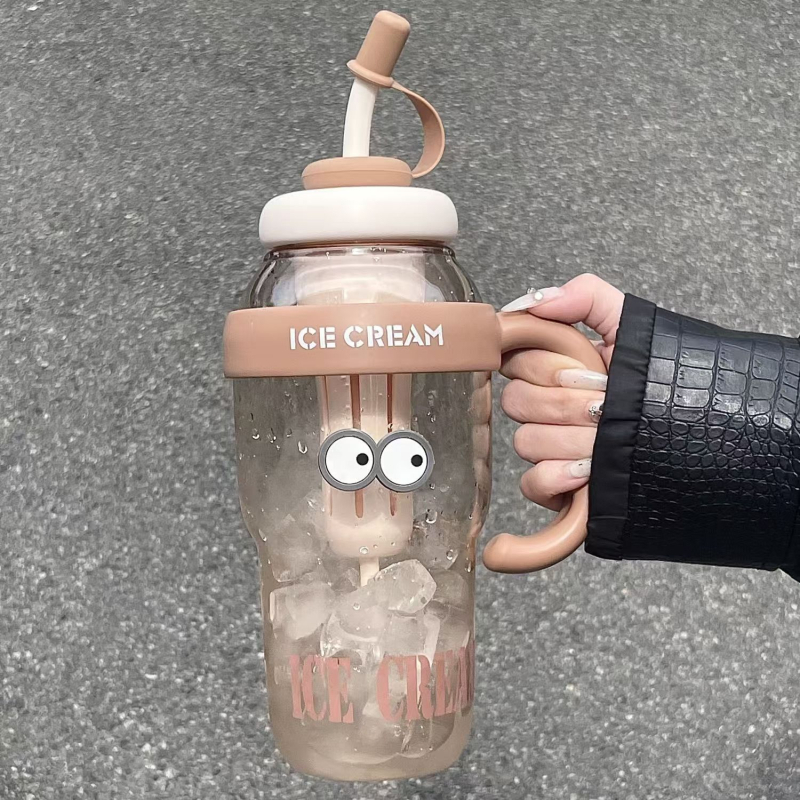 Nagy kapacitású jégpohár, kiváló ár-érték arányú lányos Big Mac nagy szájú vizespohár, praktikus szívószálas tealeeresztővel, illatosított teás műanyag pohár