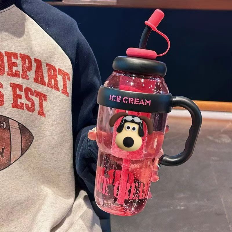 Nagy kapacitású jégpohár, kiváló ár-érték arányú lányos Big Mac nagy szájú vizespohár, praktikus szívószálas tealeeresztővel, illatosított teás műanyag pohár