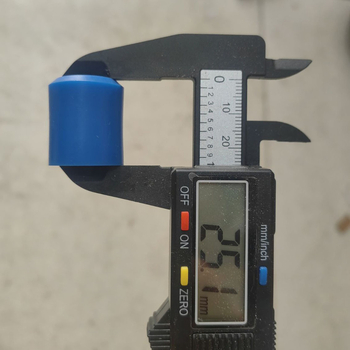 Hulgimüük suusa seinakinnitusega suusahoidikuga vertikaalne suusakonksu seinakinnitus