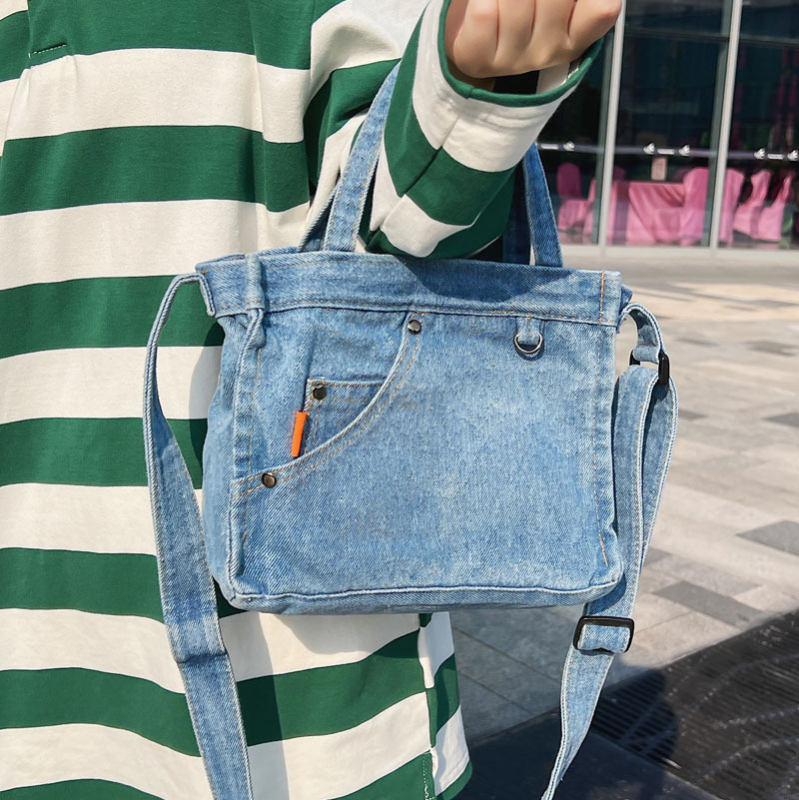 Korėjietiško stiliaus skalbto džinso rankinė, maža kvadratinė, ulzzang stiliaus, harajuku stiliaus, retro stiliaus, maža rankinė per petį.