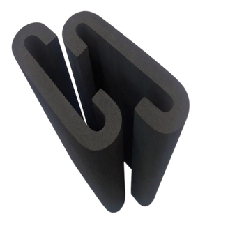 Черна гъба EVA тренировъчна възглавница за защита на лодка дракон, процес на рязане на тел, интегрирана външна U-образна долна подложка