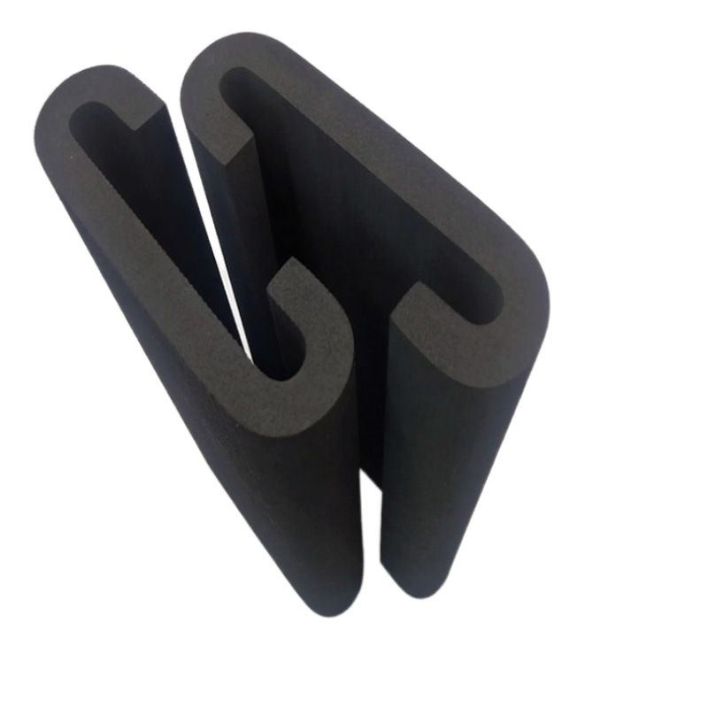 Черна гъба EVA тренировъчна възглавница за защита на лодка дракон, процес на рязане на тел, интегрирана външна U-образна долна подложка