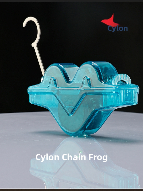 Dviračio grandinės plovimo priekaba su lenktyniniu antkakliu be rankinio plovimo įrenginio kalnų plentui ir automobilių valymo bei priežiūros įrankiai