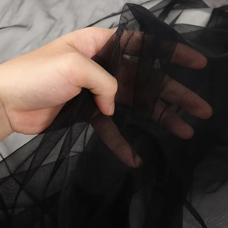 Õues pulmapidu pulmakaare kaunistus ühevärviline drapeeringuga rippuv kardina kaunistus looritool kardinavõrk