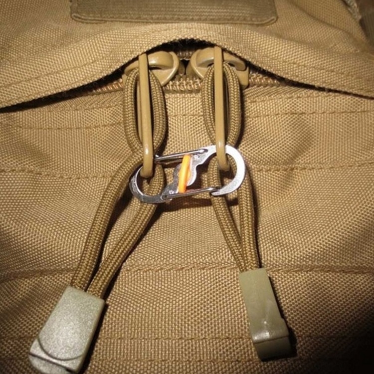 Неръждаема стомана 8-образна катарама за външен монтаж с кука за заключване S-образна катарама за планинарство бързо окачване на ключодържател за раница предпазна катарама метална скално катерене