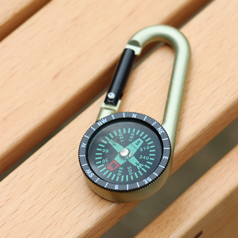 Kültéri taktikai túlélőfelszerelés Többfunkciós iránytű Iránytű Iránytű Ötvözetből készült hegymászó kulcstartó Iránytű Gyorsan akasztható