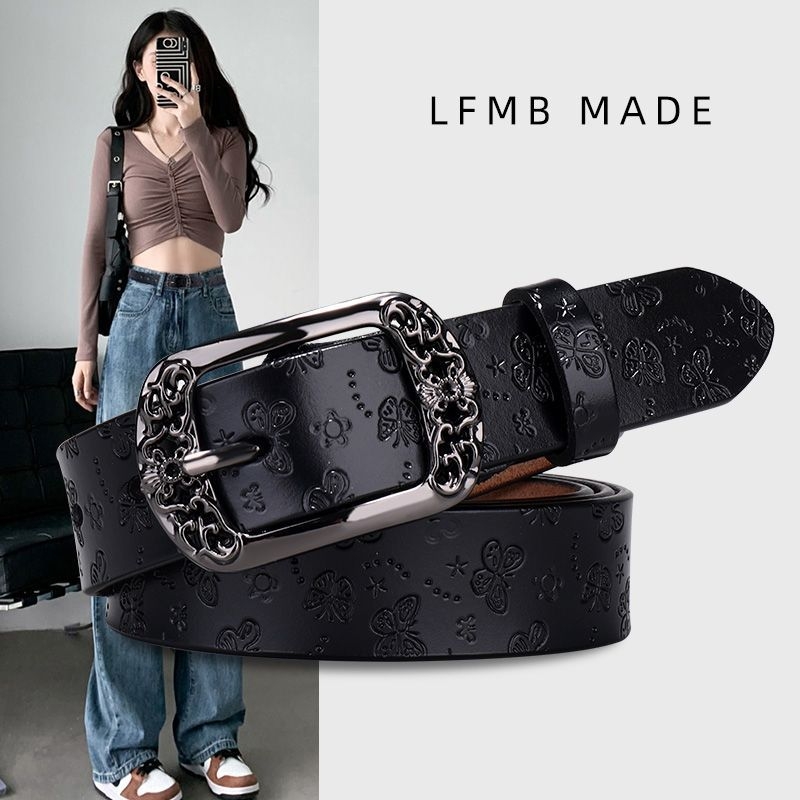 Fekete öves női farmernadrág, mindenhez illő cowboy övvel, divatos, egyszerű, dekoratív, vintage, trendi öv nőknek