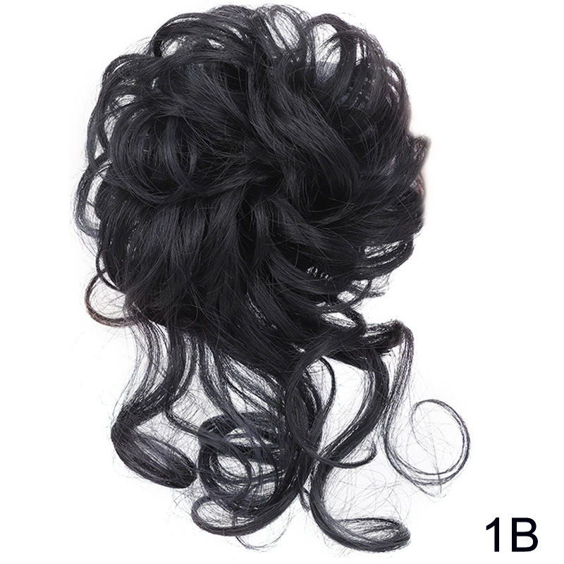 Euroopa ja Ameerika parukarõngad, moodsad juuksekotid, pallikujulised peapaelad, loomulikult kohevad ja sassis pika habeme patsid, parukad, hobusesabast juukserõngad