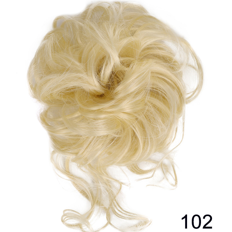 Euroopa ja Ameerika parukarõngad, moodsad juuksekotid, pallikujulised peapaelad, loomulikult kohevad ja sassis pika habeme patsid, parukad, hobusesabast juukserõngad