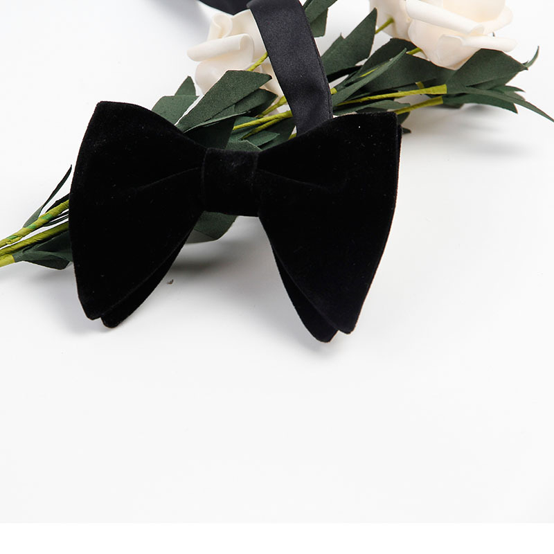 Lehma sarvest kikilips kuldne sametkangast kikilips tekstuuridega elegantne mood pulm peigmees lehma sarvest laia kujuga lips