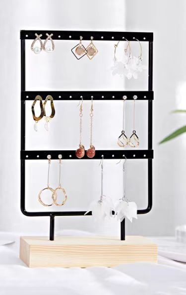Suport de depozitare pentru cercei cu bijuterii metalice, 2 straturi, 3 straturi, 4 straturi, 5 straturi, 96 de găuri, suport pentru cercei, suport de afișare pentru cercei, bază din lemn