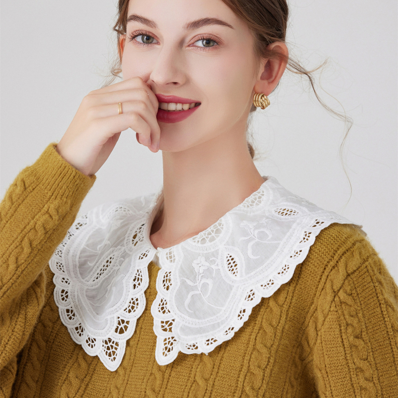 Ilusale tüdrukule mõeldud kroonlehtedega võltskaelarihm sekunditega, mänguline ja armas valge puuvillase särgi stiilis võltskaelarihm piiriüleselt tootjalt hulgimüük