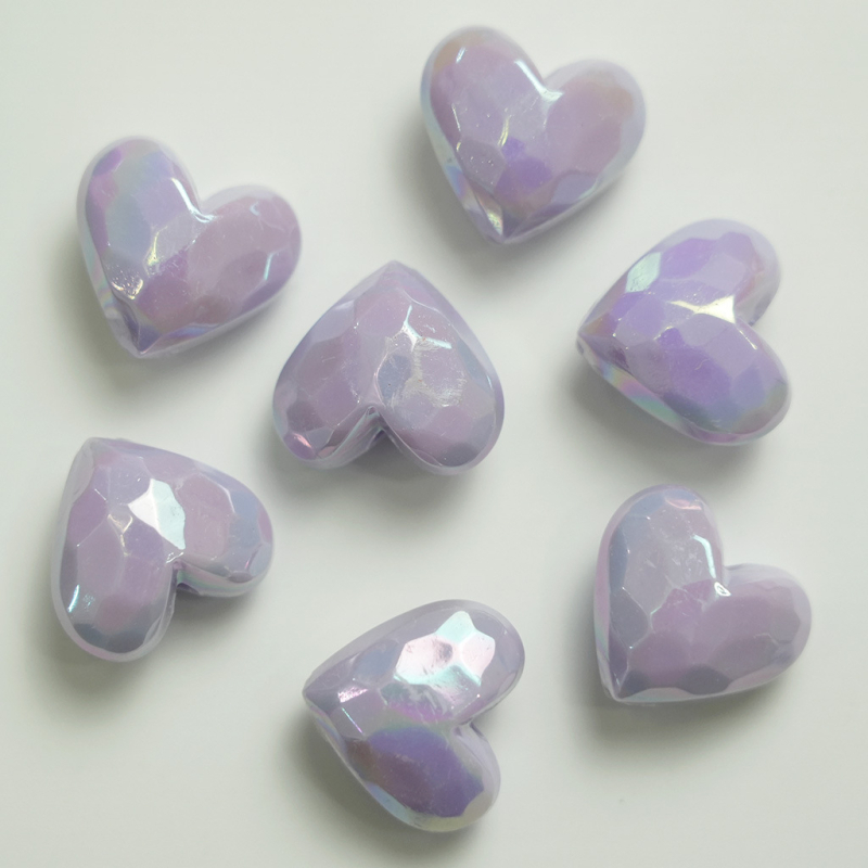 Lausvärviga kaetud AB Macaron lõigatud armastuse isetegemise mobiiltelefoni keti helmestega aksessuaarid sirge auguga virsiku südame materjal hulgimüük