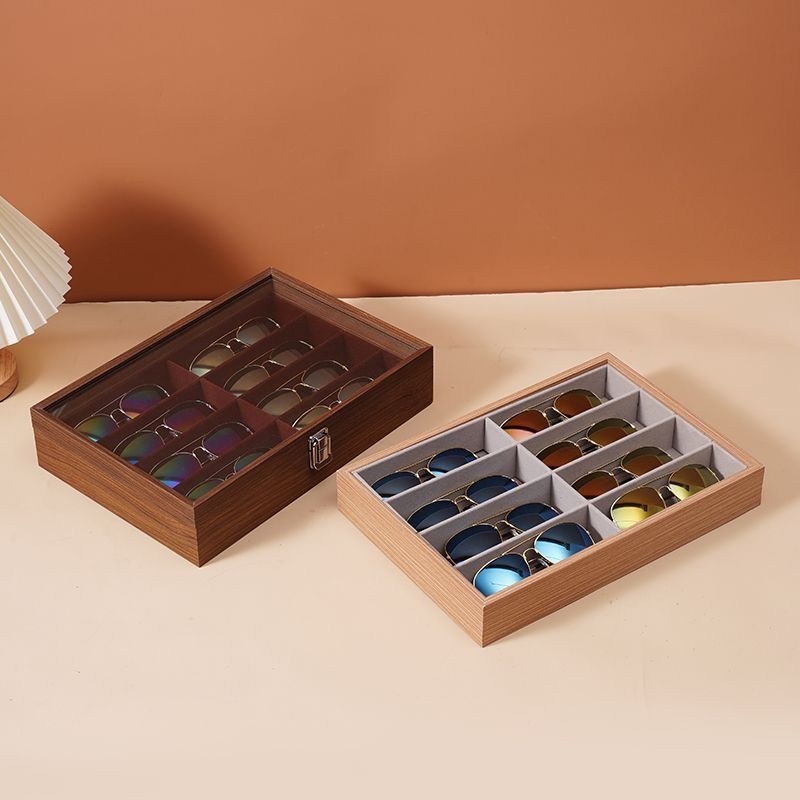 Szemüvegtároló doboz, fa szemüvegdoboz, csúcskategóriás tetőablakos, többrácsos, nagy kapacitású napszemüveg, napszemüveg ékszerkiállítás