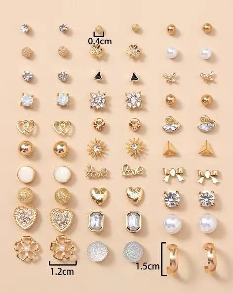 Euroopa ja Ameerika Ühendriikide piiriülesed kuumad kõrvarõngad sobivad geomeetrilise kujuga 30 paari kõrvarõngaid naiste Euroopa ja Ameerika Ühendriikide kõrvarõngad kõrvarõngaste tootjad hulgimüük