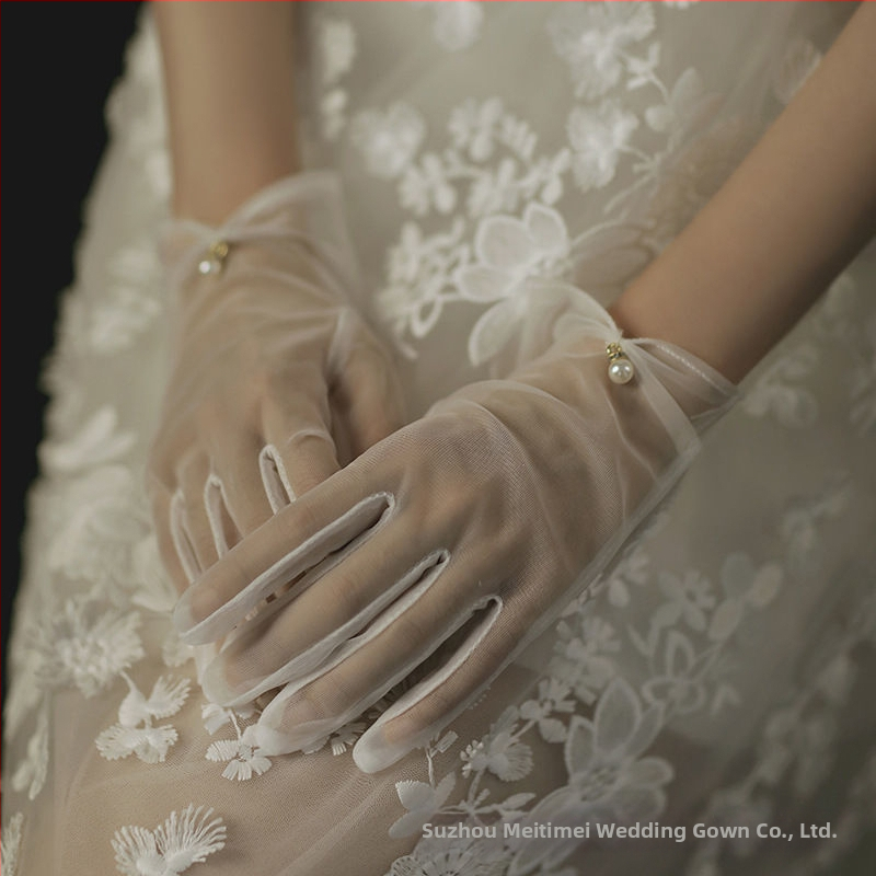 Нови черни ръкавици за сватбена рокля, къси булчински сватбени червени ръкавици, сватбени дантелени дамски бели ръкавици