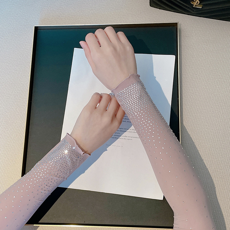 Kerged luksuslikud kõrge elastsusega kuuma puurimisega Xinghe säravad päikesekaitsekreemi varrukad naistele, salendavad jäävarrukad, seltskonnastiilis lühikesed käevarrukad suveks