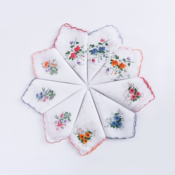 Klasikinės moteriškos pusmėnulio pusės medvilninės nosinaitės su mažomis gėlių rašto nosinaitėmis, gamintojai, didmeninė prekyba