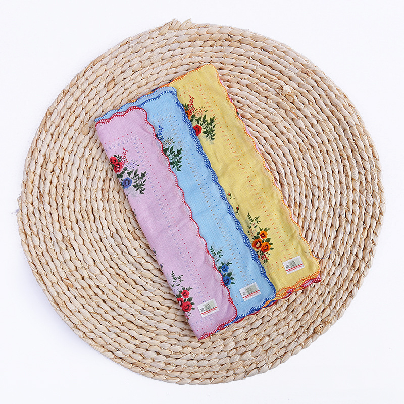 Klasikinės moteriškos pusmėnulio pusės medvilninės nosinaitės su mažomis gėlių rašto nosinaitėmis, gamintojai, didmeninė prekyba