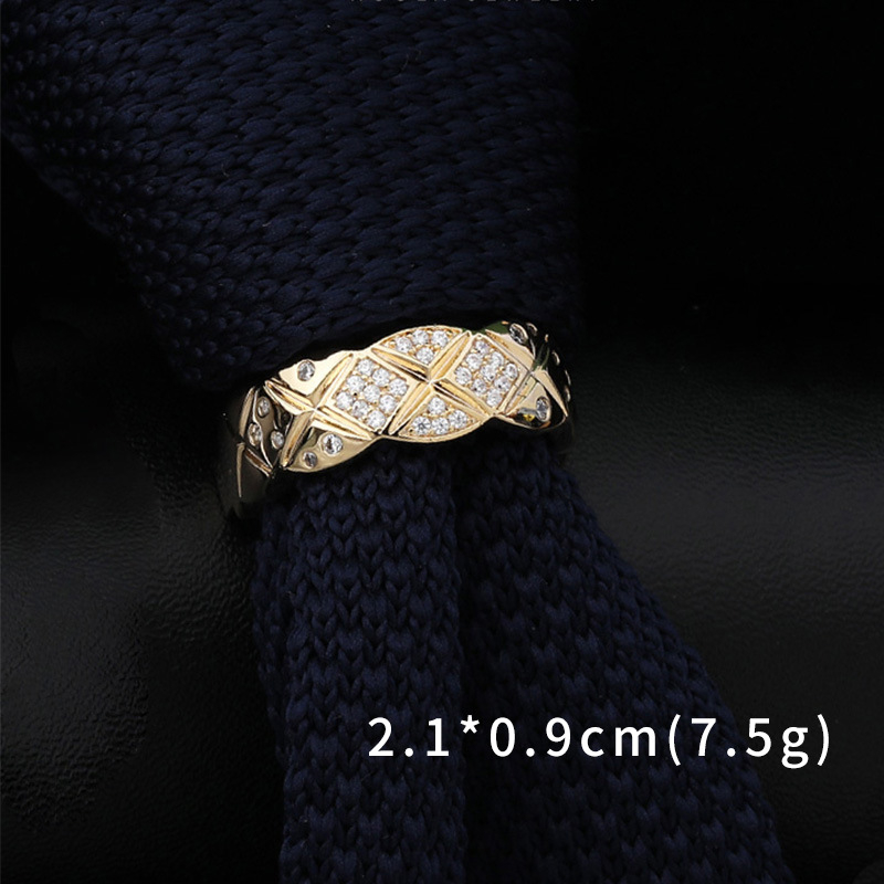 Μια ποικιλία από λέξεις D σε απόθεμα! Ανδρικό υψηλής ποιότητας αγκράφα γραβάτας με μικροένθετο ζιργκόν, σταθερό κλιπ γραβάτας, αξεσουάρ μόδας για όλες τις ηλικίες.