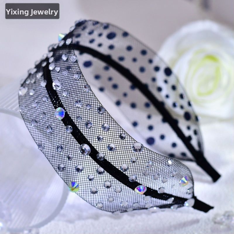 Yixingi uued moodsed universaalsed välguga juukseaksessuaarid, täis teemantvõrgust must peakate, rhinestones, lihtne igapäevane peavõru A66