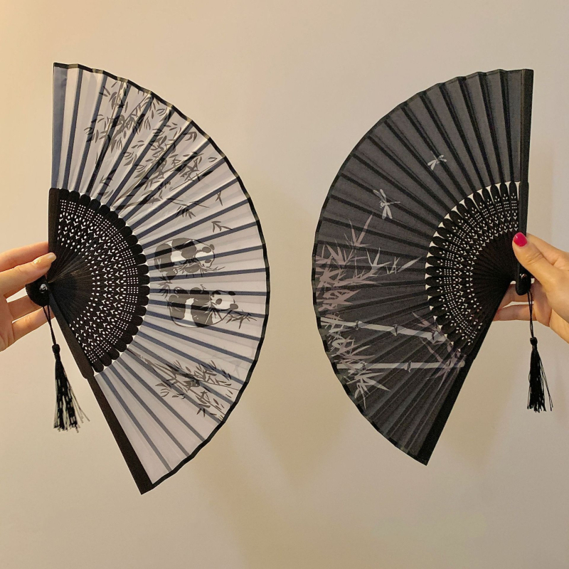 Új kínai tusfestmény legyező antik összecsukható legyező kínai stílusú cheongsam lóarcú ruha hanfu női fotózási kellékek