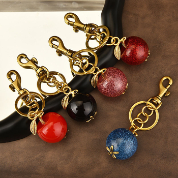 Νέο ευρωπαϊκό και αμερικανικό μεταλλικό μπρελόκ μενταγιόν φράουλα με διαμάντια, τρισδιάστατο μπρελόκ με φρούτα, μικρό δώρο χονδρικής