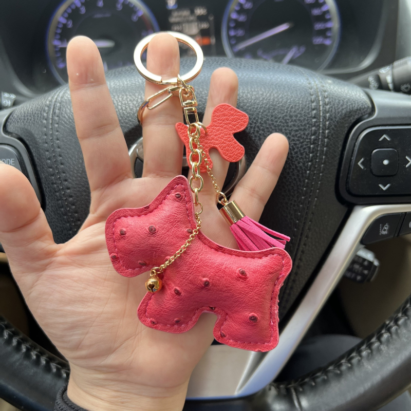 Határokon átnyúló kreatív ajándék csengő kiskutya autó kulcstartó autó kulcstartó táska medál aranyos medál bojt
