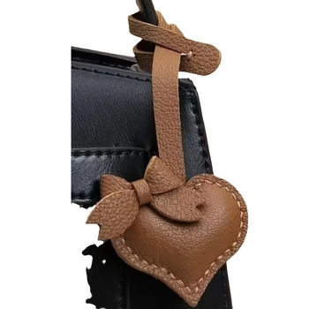 Χαριτωμένο κρεμαστό κόσμημα με τόξο αγάπης αυτοκινήτου βελονιά τσάντα κρεμαστό κόσμημα τελετουργικό κορίτσι στυλ φορητό εξαιρετικά ελαφρύ λεπτό κρεμαστά στολίδια