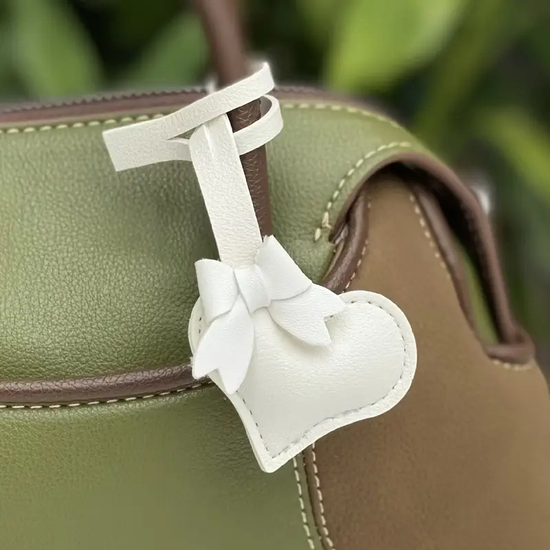 Aranyos Szerelem Autós Öltés Masni Medál Táska Medál Rituálé Lány Stílusú Hordozható Ultra Könnyű Finom Függő Díszek