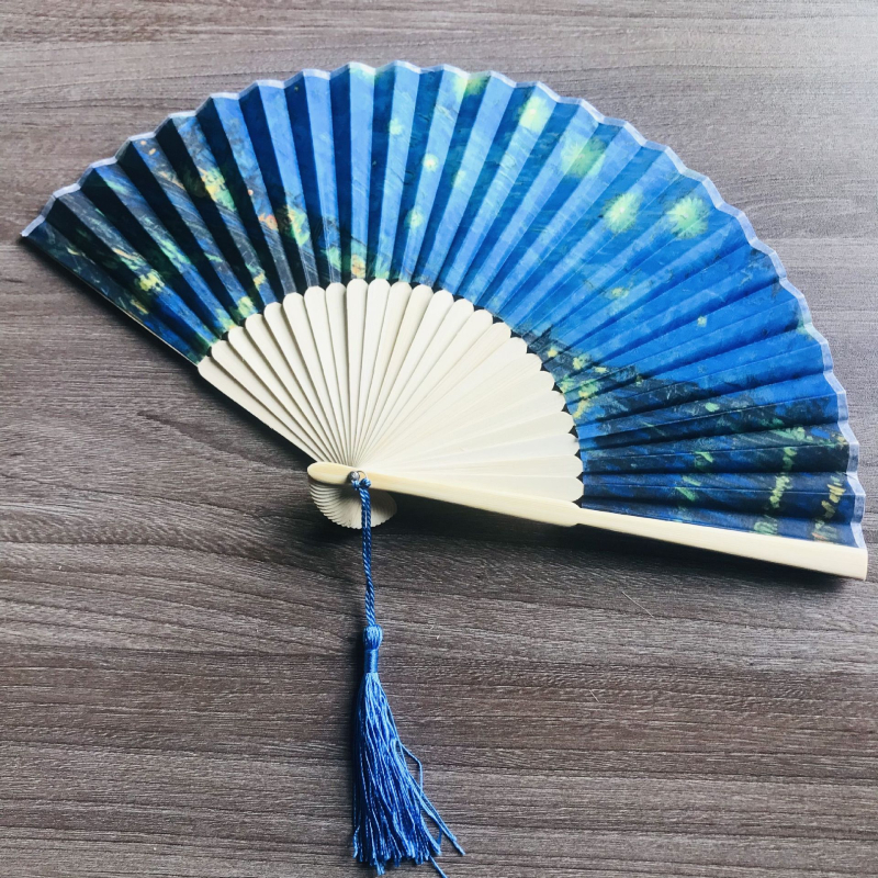 Mažas sulankstomas vėduoklis, garsių Europos paveikslų, 21 cm, dviejų žalių spalvų, plokščias, bambuko kaulo formos, reklaminis, dovanų sulankstomas vėduoklis