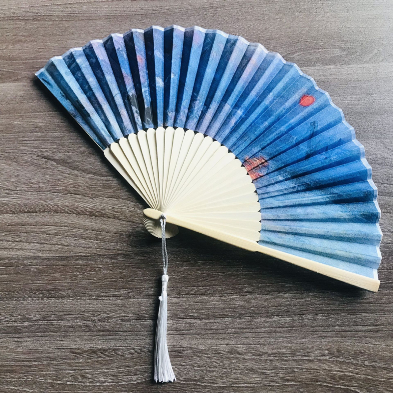 Mažas sulankstomas vėduoklis, garsių Europos paveikslų, 21 cm, dviejų žalių spalvų, plokščias, bambuko kaulo formos, reklaminis, dovanų sulankstomas vėduoklis