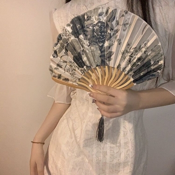 Μικρή πτυσσόμενη βεντάλια σε αρχαίο στυλ, κινέζικο στυλ, κλασικός χορός, αρχαία στολή, πτυσσόμενα στηρίγματα ποζάροντας, Behao Zhao Wu