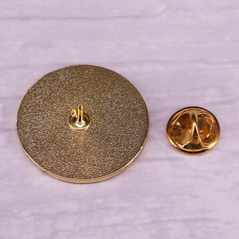 Брошка "роден в СССР" с лого на СССР, значка със сърп и чук