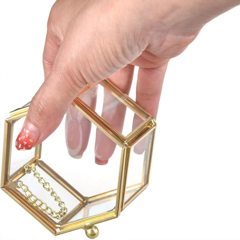 Messingist servaga klaasist ehtekarp kuusnurkne klaasist hoiuruum väikeste ehete ketas retro mini klaasist ehtekarp