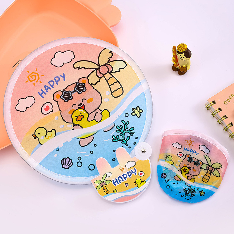 Eredeti rajzfilm összecsukható ventilátor, aranyos mini szövetből készült hordozható ventilátor, ünnepi ajándék fogantyúval, kerek ventilátor