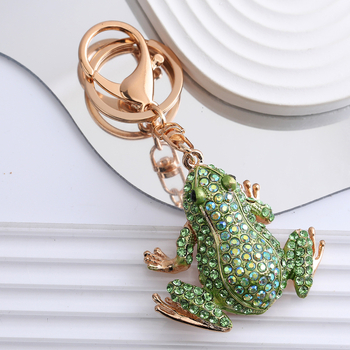 Határokon átnyúló állatbéka gyémánt kulcstartó medál kreatív aranyos kulcstartó nagykereskedelmi fém kreatív apró ajándékok
