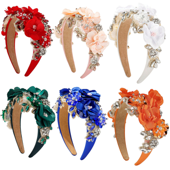 Barokk-stiilis rhinestones lillega peapael 1 tk