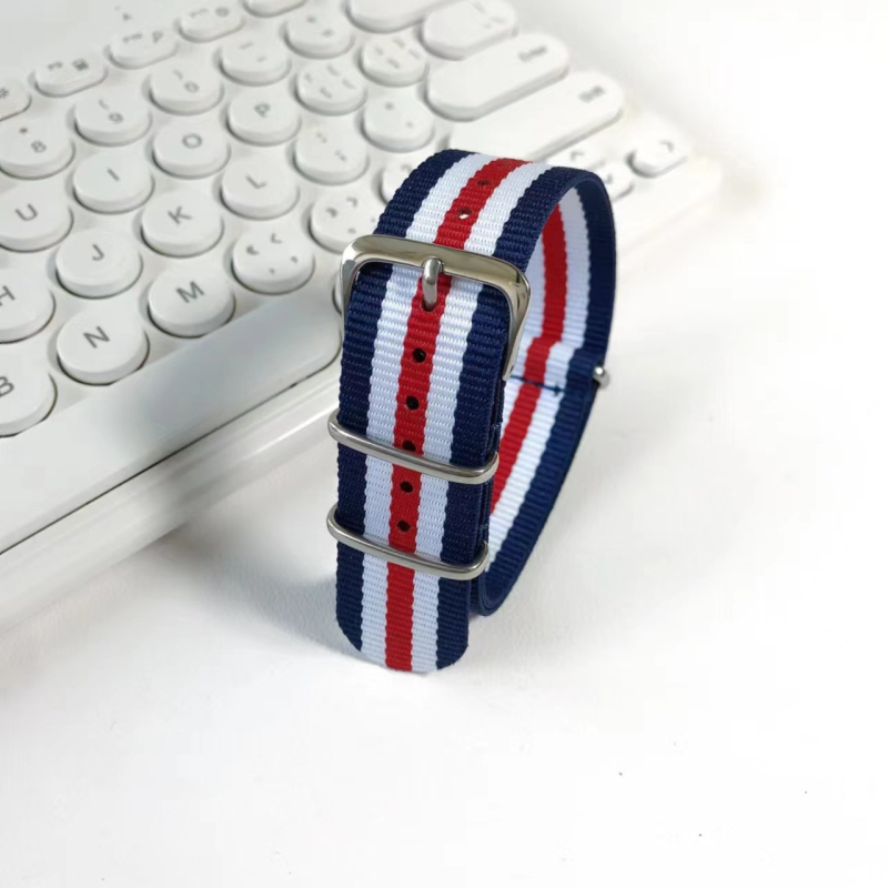 Ceas universal cu trei inele din material nailon, cu o varietate de culori, mărimi multiple, stil casual la modă, pentru băieți și fete.