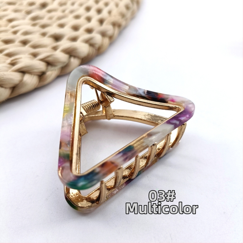 Hualino tarpvalstybinis trikampio formos lydinio laikiklis, disko formos plaukų segtukas, vidutinio dydžio tuščiaviduris dryžuotas plaukų segtukas, temperamentingas acto rūgšties laikiklis