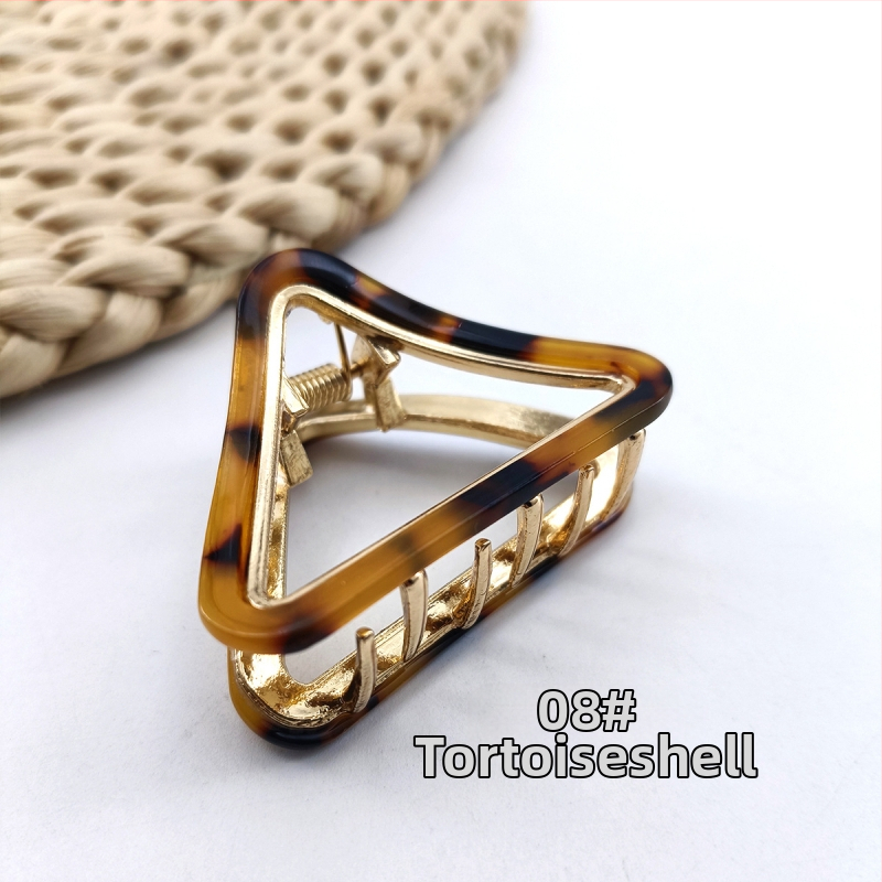 Hualino tarpvalstybinis trikampio formos lydinio laikiklis, disko formos plaukų segtukas, vidutinio dydžio tuščiaviduris dryžuotas plaukų segtukas, temperamentingas acto rūgšties laikiklis