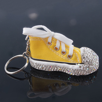 Täpiline rhinestone võtmehoidja kott ehted mini ripats simulatsioon lõuend kingad auto loominguline spordikingitused