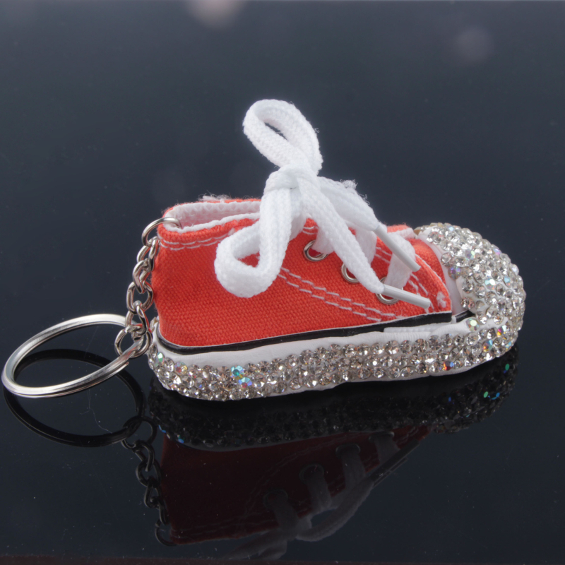 Täpiline rhinestone võtmehoidja kott ehted mini ripats simulatsioon lõuend kingad auto loominguline spordikingitused