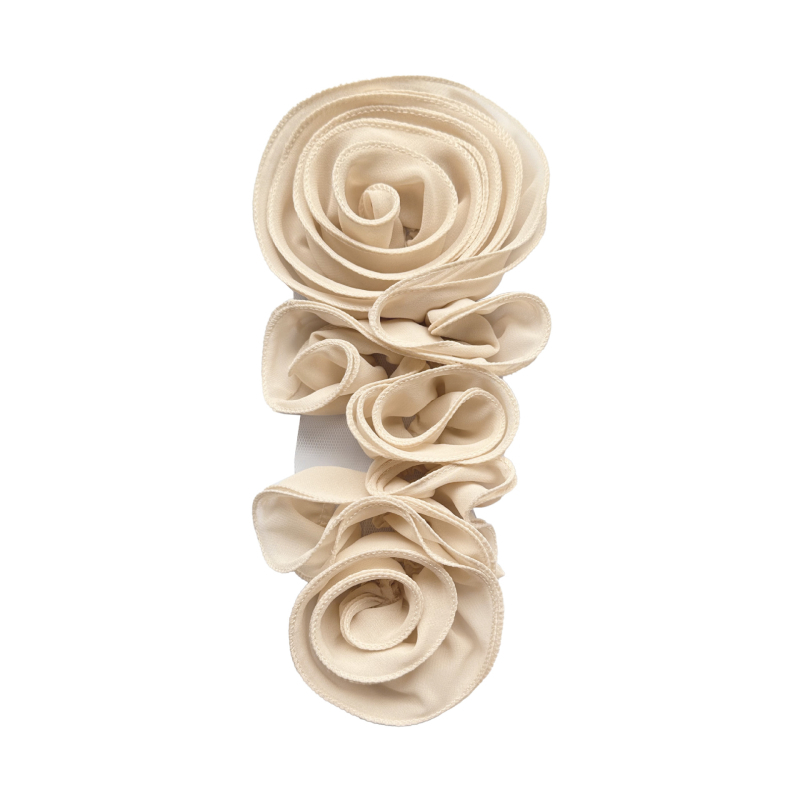 Užsienio prekybos tinklinio audinio rankų darbo trimatis gėlių dekoravimas nėrinių korsažo drabužiai „pasidaryk pats“ vestuvinių suknelių aksesuarai