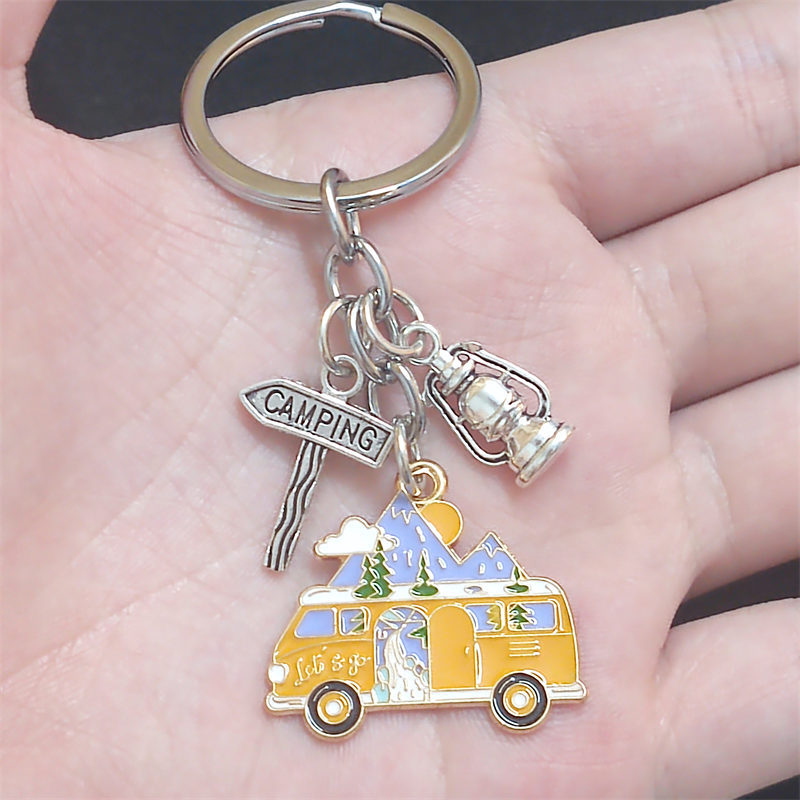 Európai és amerikai határokon átnyúló ékszer hátizsák medál kerozinlámpa útjelző tábla utazás utazás kültéri lakókocsi kulcstartó