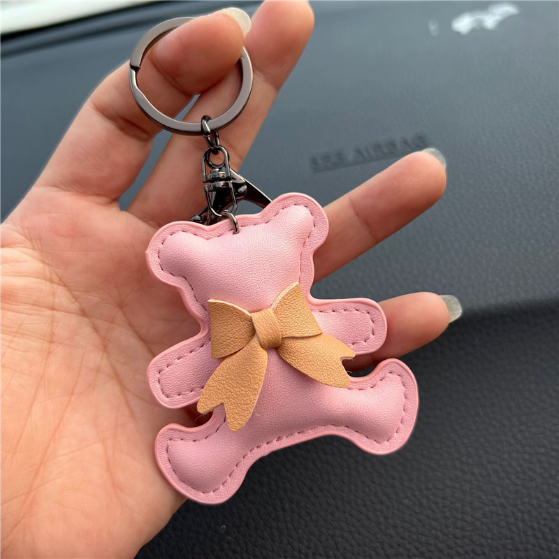 Kreatív ajándék bőr masni medvés autós kulcstartó táska medál aranyos autós kulcstartó gyűrű medál